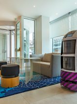 YOTEL Porto - Mission Control and YObot