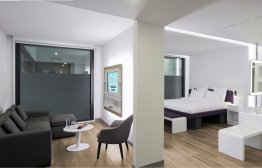 YOTEL Istanbul Airport Landside - First Class King Junior Suite, full room view