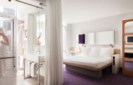 YOTEL New York First Class King Junior Suite