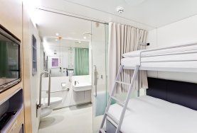 YOTELAIR London Gatwick - Premium Twin room