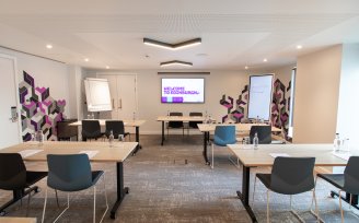 YOTEL Edinburgh - Flexible meeting room