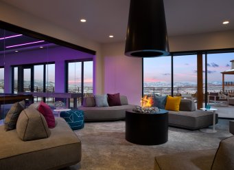 YOTELPAD Park City - Lounge and Fireplace