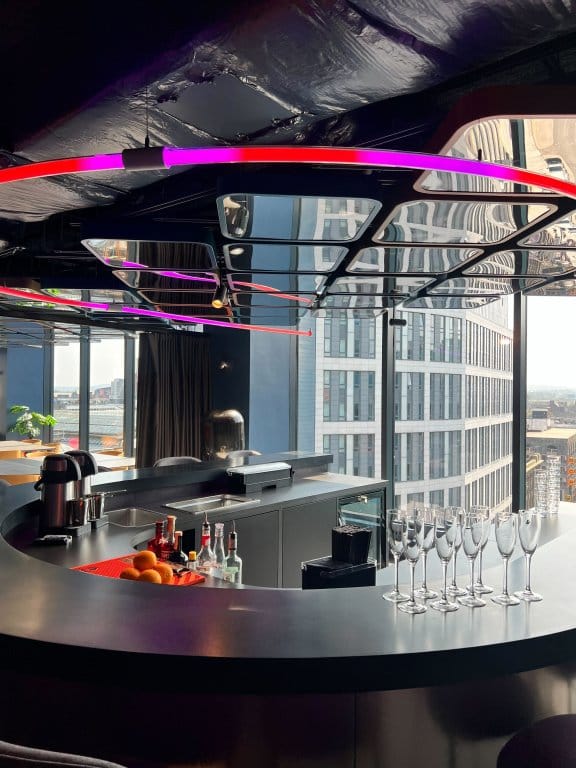 Bar showing skyline views