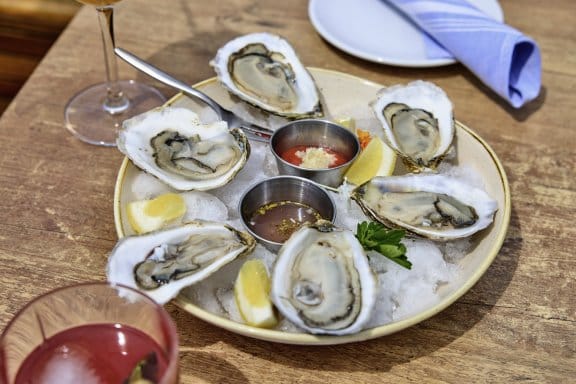 Muscles served fresh