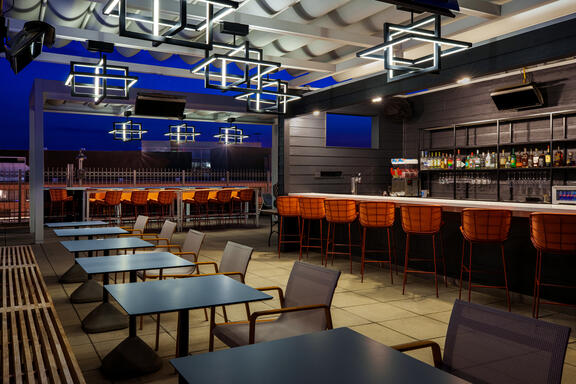 Art and Soul restaurant in YOTEL Washington DC with high bar and table seating