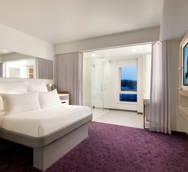 YOTEL Boston First Class King Junior Suite Accessible