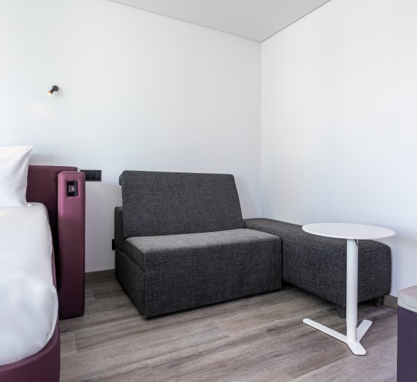 YOTEL Porto - First Class Suite lounge area