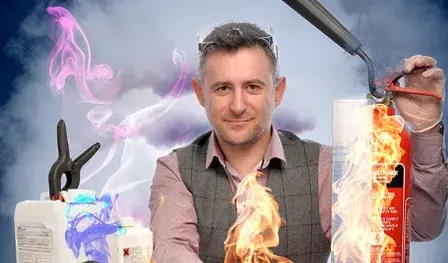 Mark Thompson’s Spectacular Science Show Edinburgh Fringe Festival