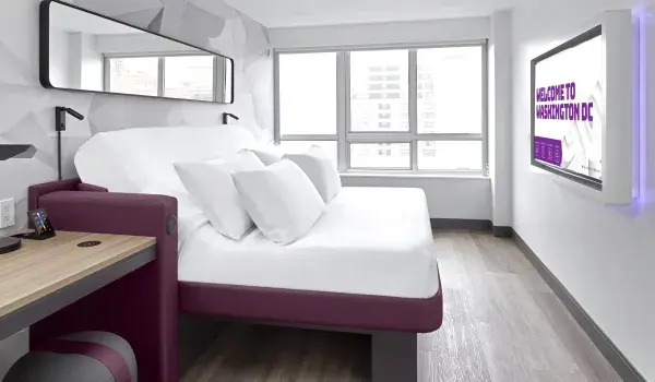 YOTEL Washington DC Premium King View