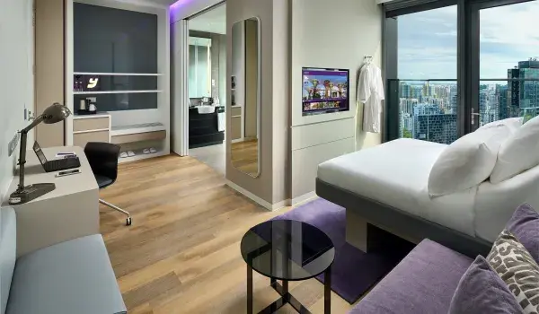 YOTEL Singapore First Class King Junior Suite