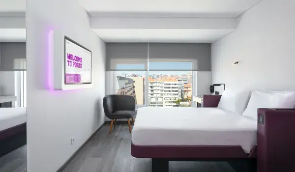 YOTEL Porto - Premium Queen