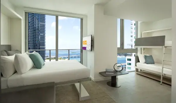 YOTELPAD Miami Studio Murphy Bed & Bunk