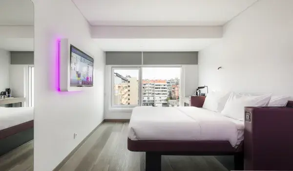 Premium Queen High Floor - POR