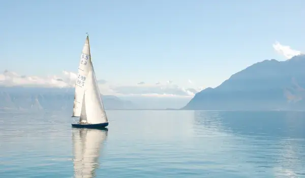 lake geneva boat
