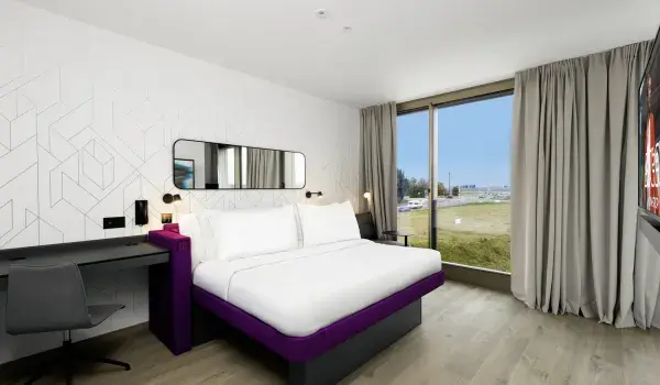 Yotel_Geneva_First_Class